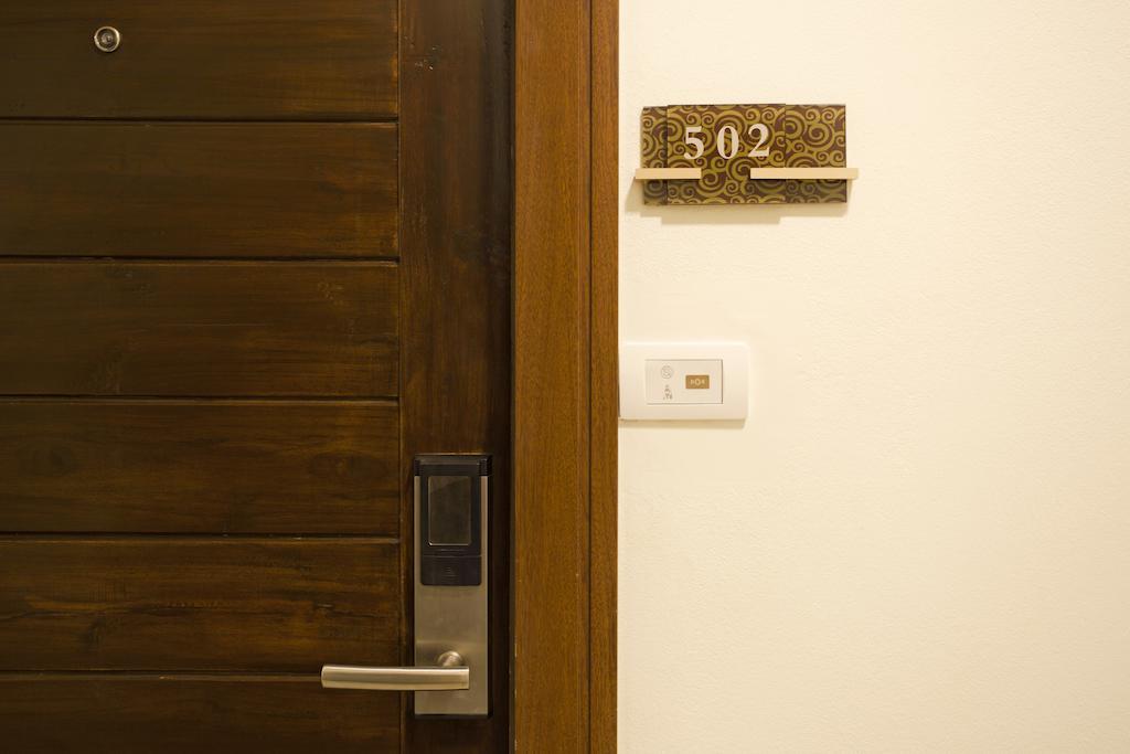 Wiz Hotel Pattaya Habitación foto