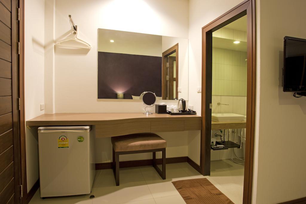 Wiz Hotel Pattaya Habitación foto